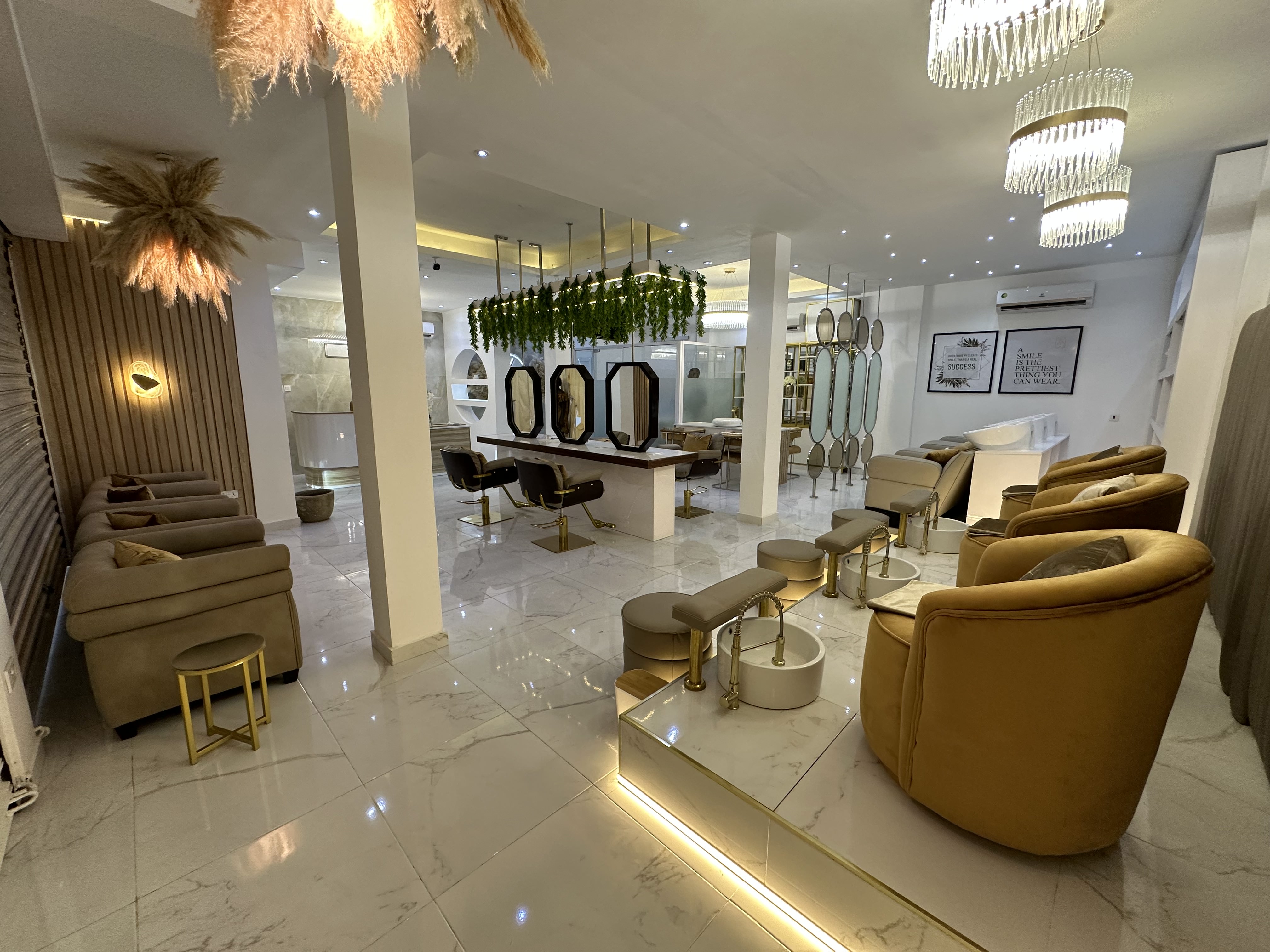 Ohlala Beauty Salon interior